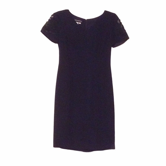 𝅺donna MORGAN Little Black Dress Sheer Cut-Out Floral Sleeves - Size 6 - Picture 1 of 4